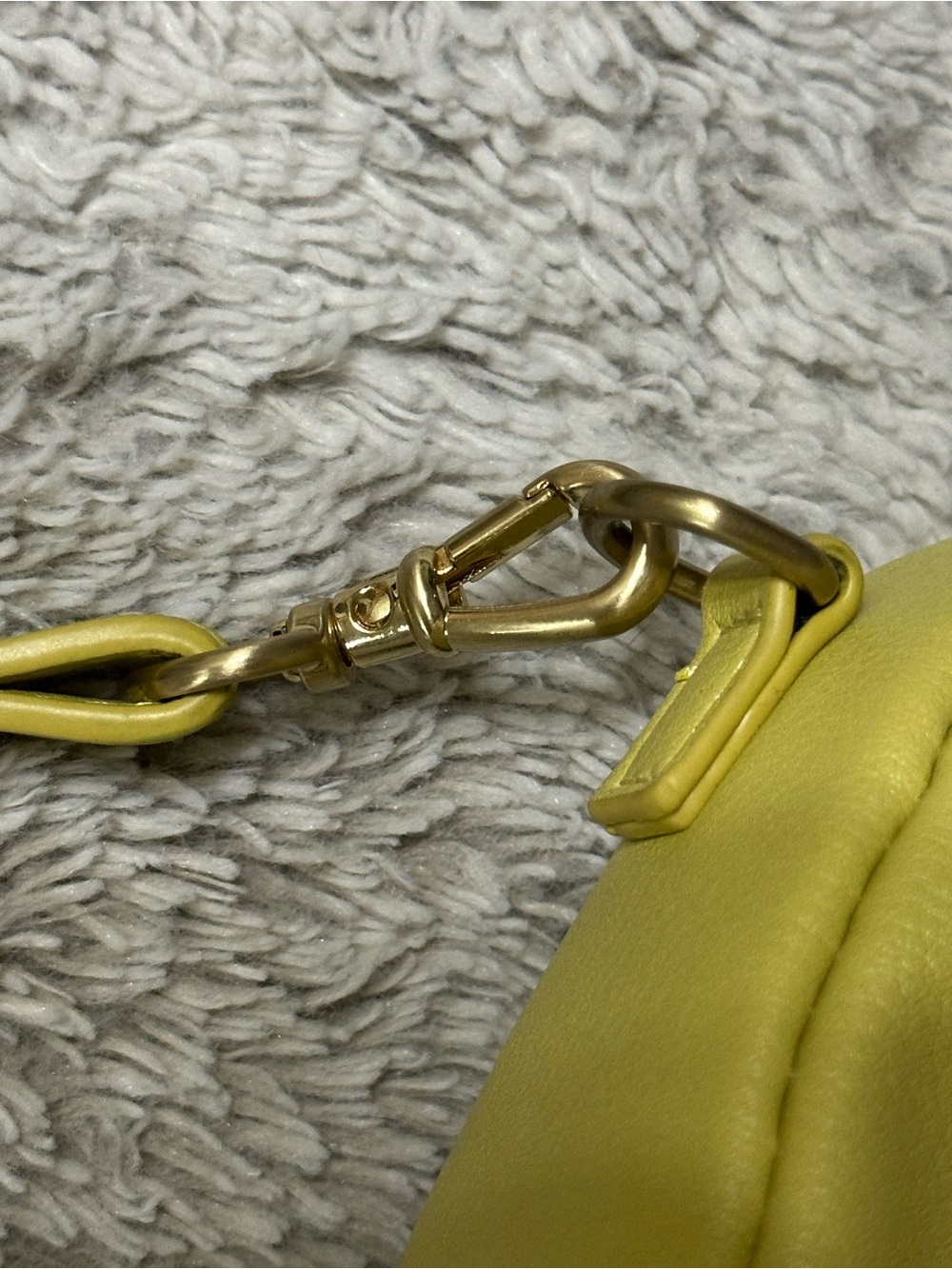 Unbranded Yellow Mini Shoulder Bag with Detachable Strap - Picture 3 of 7